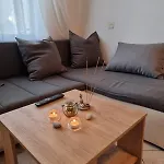 Petra Apartament *